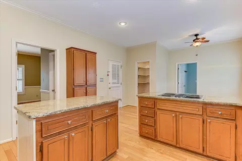 Kitchen - 2713 Boars Head Rd, Augusta, GA 30907 photo 4 of 5