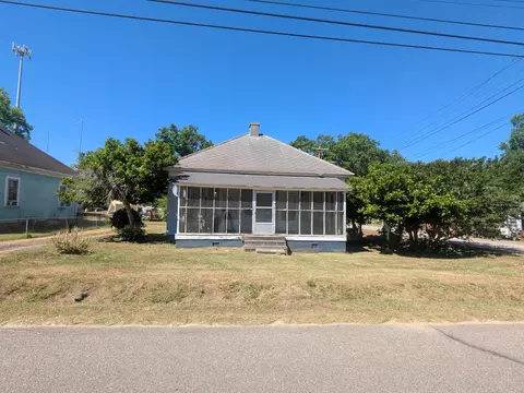 418 Mims St, Edgefield, SC 29824