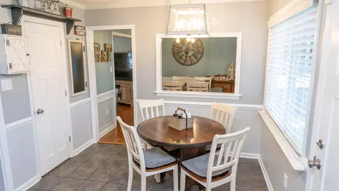 Dining - 894 E Riders Way, Evans, GA 30809 photo 3 of 3