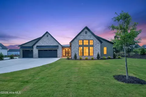 Exterior - 2563 William Few Pkwy, Evans, GA 30809 photo 2 of 8