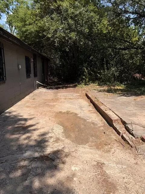 Exterior - 2020 1st Ave, Augusta, GA 30901 photo 2 of 3