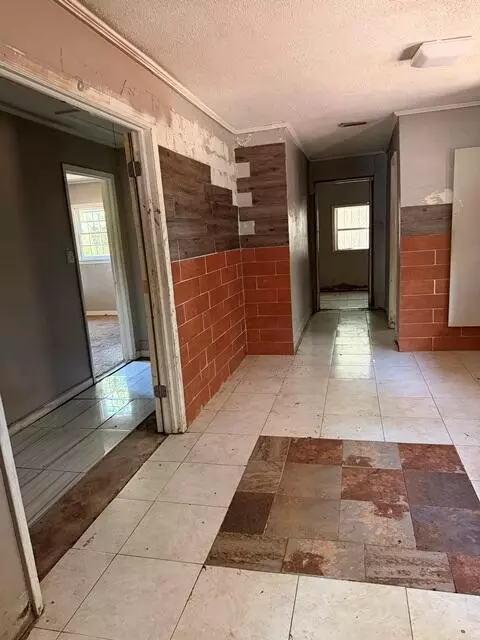 Entry Way - 2020 1st Ave, Augusta, GA 30901 photo 1 of 1
