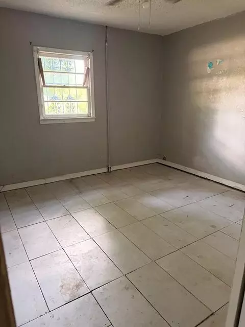 Bedroom - 2020 1st Ave, Augusta, GA 30901 photo 2 of 3