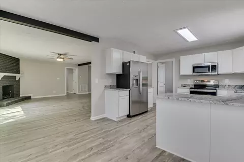Kitchen - 3339 Sugar Mill Rd, Augusta, GA 30907 photo 3 of 5