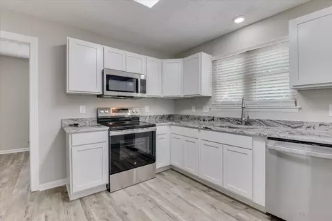 Kitchen - 3339 Sugar Mill Rd, Augusta, GA 30907 photo 1 of 5