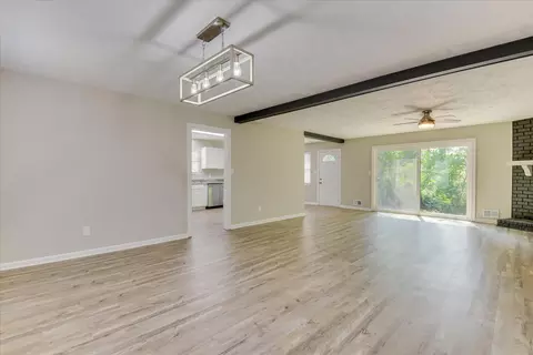 Living - 3339 Sugar Mill Rd, Augusta, GA 30907 photo 6 of 8