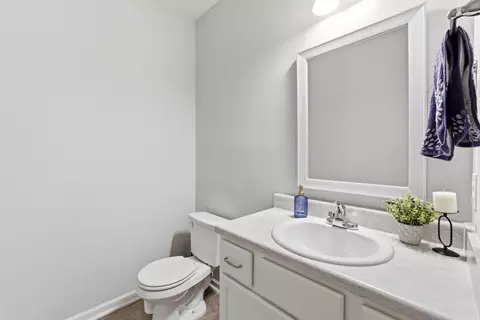 Bath - 942 Mulford Loop, Augusta, GA 30909 photo 1 of 5