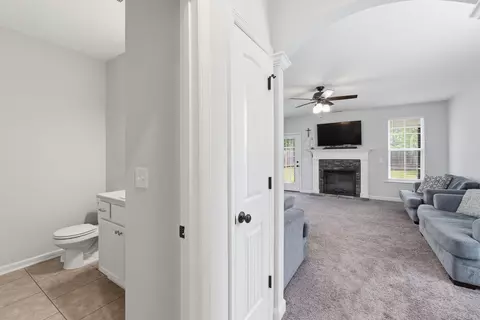 Entry Way - 942 Mulford Loop, Augusta, GA 30909 photo 3 of 4