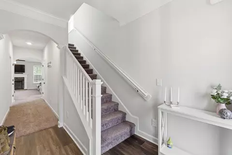 Entry Way - 942 Mulford Loop, Augusta, GA 30909 photo 2 of 4