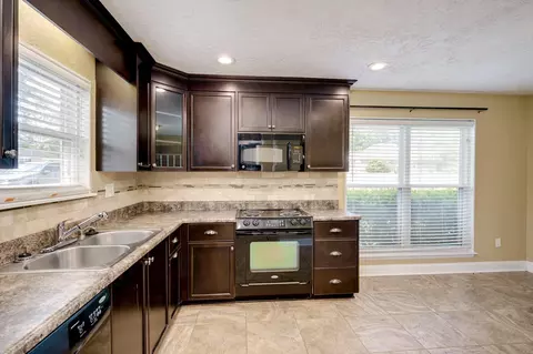 Kitchen - 4120 Allison Rd, Augusta, GA 30907 photo 3 of 4