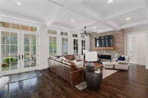 Living - 206 Campanile Ct, Evans, GA 30809 photo 5 of 5