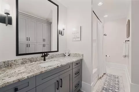 Bath - 206 Campanile Ct, Evans, GA 30809 photo 8 of 8