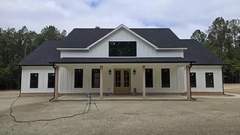 693 Dragstrip Rd, Aiken, SC 29803