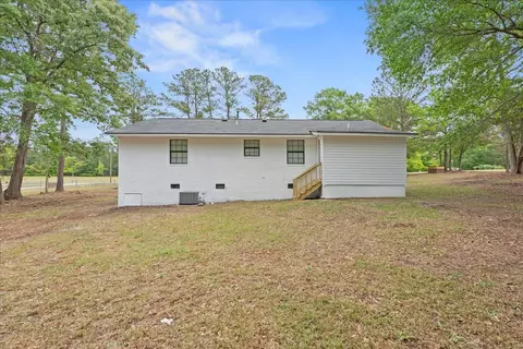 Exterior - 113 Rivers Cir, Thomson, GA 30824 photo 2 of 3