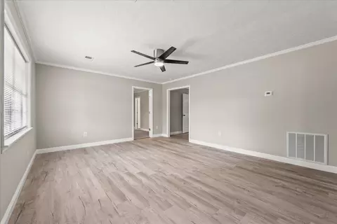 Living - 113 Rivers Cir, Thomson, GA 30824 photo 1 of 2