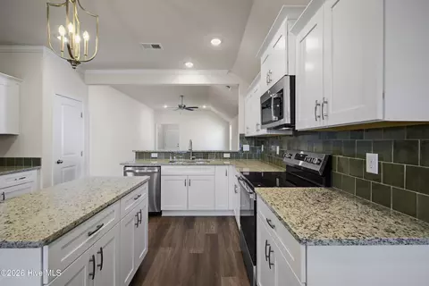 Kitchen - 3056 Brems Dr, Augusta, GA 30909 photo 4 of 5