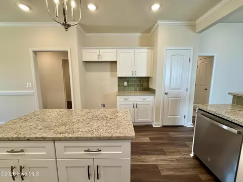 Kitchen - 3056 Brems Dr, Augusta, GA 30909 photo 4 of 5