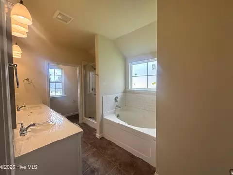 Bath - 3056 Brems Dr, Augusta, GA 30909 photo 1 of 5