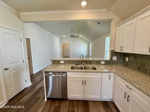 Kitchen - 3056 Brems Dr, Augusta, GA 30909 photo 5 of 5