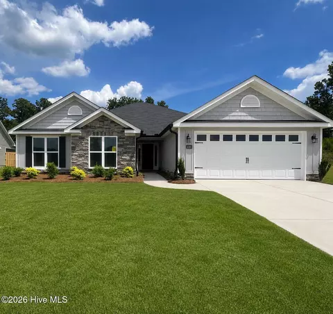 8389 Snelling Dr, Aiken, SC 29803