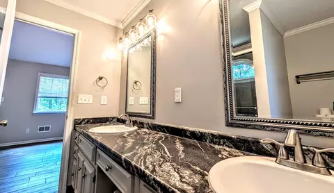 Bath - 159 Moss Creek Dr, Augusta, GA 30907 photo 3 of 6