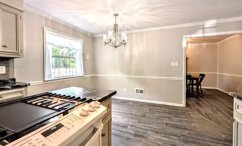 Kitchen - 159 Moss Creek Dr, Augusta, GA 30907 photo 10 of 10