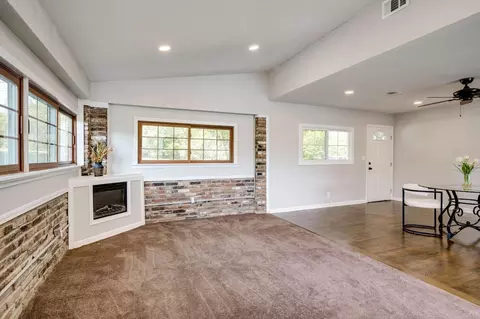 Living - 2012 Colony Park Rd, Augusta, GA 30909 photo 5 of 5