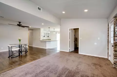 Living - 2012 Colony Park Rd, Augusta, GA 30909 photo 4 of 5