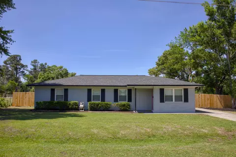 4377 Saxon Dr, Hephzibah, GA 30815