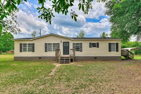2018 Broome Rd, Hephzibah, GA 30815