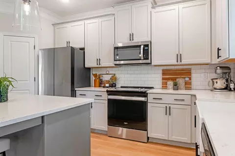 Kitchen - 3482 Hilltop Trl, Evans, GA 30809 photo 4 of 7