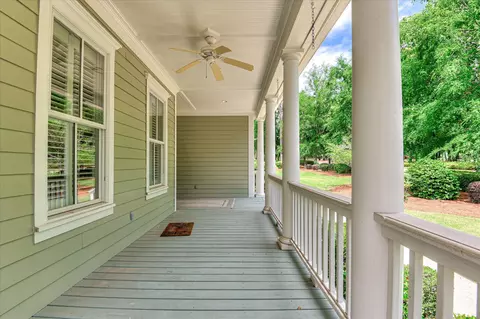 Exterior - 125 Central Park Ln, Evans, GA 30809 photo 6 of 19