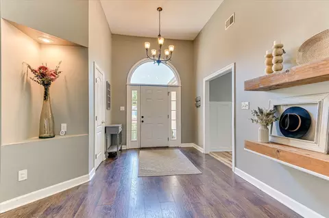 Entry Way - 1162 Oakton Trl, Evans, GA 30809 photo 2 of 4
