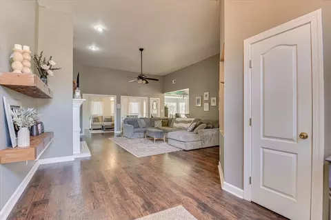 Entry Way - 1162 Oakton Trl, Evans, GA 30809 photo 1 of 4