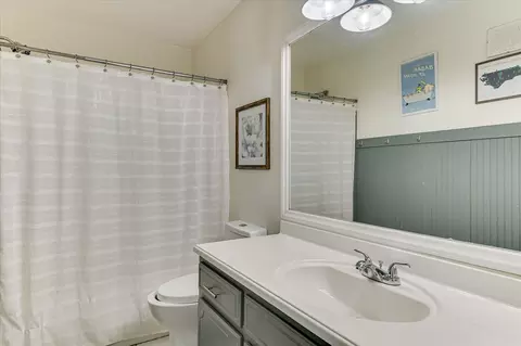 Bath - 1162 Oakton Trl, Evans, GA 30809 photo 7 of 7