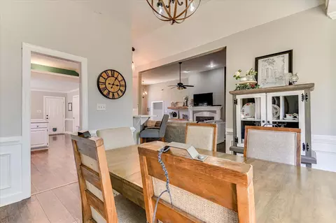 Dining - 1162 Oakton Trl, Evans, GA 30809 photo 3 of 3