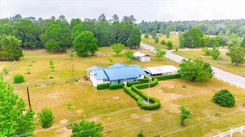 2001 Tracy Dr, Hephzibah, GA 30815