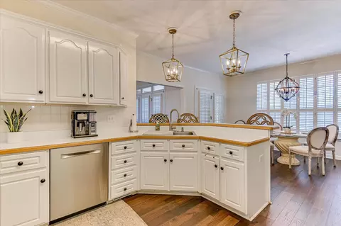 Kitchen - 819 Windmill Xing, Evans, GA 30809 photo 6 of 7