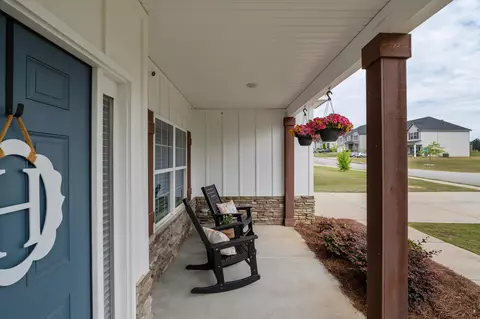 Exterior - 2319 Sheridan Dr, Evans, GA 30809 photo 4 of 5
