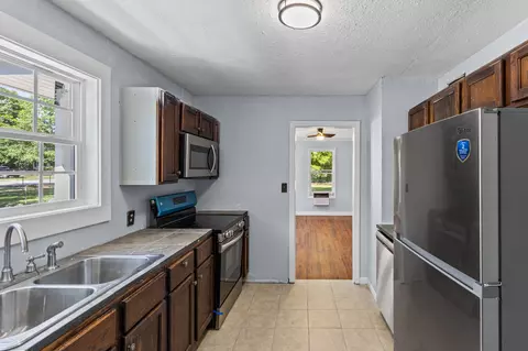 Entry Way - 2005 Virginia Ave, Augusta, GA 30906 photo 1 of 1