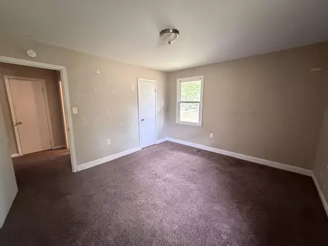 Bedroom - 731 Hillcrest Dr, Thomson, GA 30824 photo 6 of 6