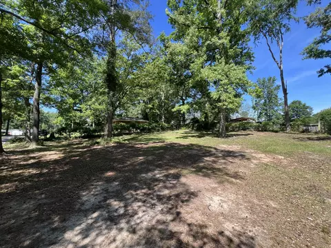 Exterior - 731 Hillcrest Dr, Thomson, GA 30824 photo 4 of 4