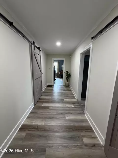 Entry Way - 225 Gordon St, Thomson, GA 30824 photo 1 of 4