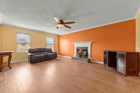 Living - 2350 Fieldcrest Rd, Augusta, GA 30906 photo 2 of 2
