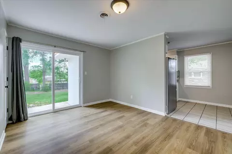 Living - 3318 Westcliffe Ct, Augusta, GA 30907 photo 6 of 8