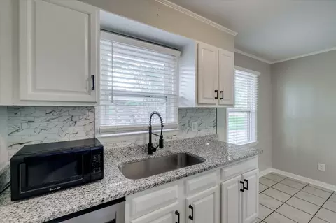 Kitchen - 3318 Westcliffe Ct, Augusta, GA 30907 photo 3 of 6