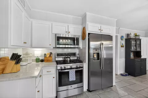 Kitchen - 3217 Ramsgate Rd, Augusta, GA 30909 photo 3 of 6