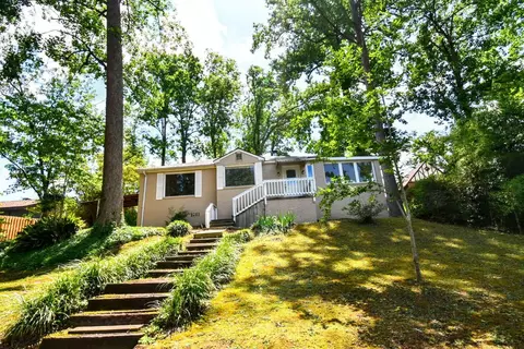2312 Laurel Ln, Augusta, GA 30904
