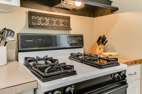 Kitchen - 3320 Emerson Dr, Augusta, GA 30906 photo 8 of 8