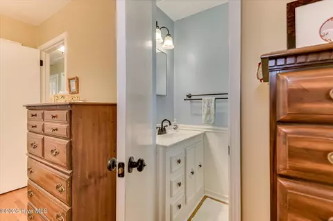 Bath - 3320 Emerson Dr, Augusta, GA 30906 photo 1 of 2